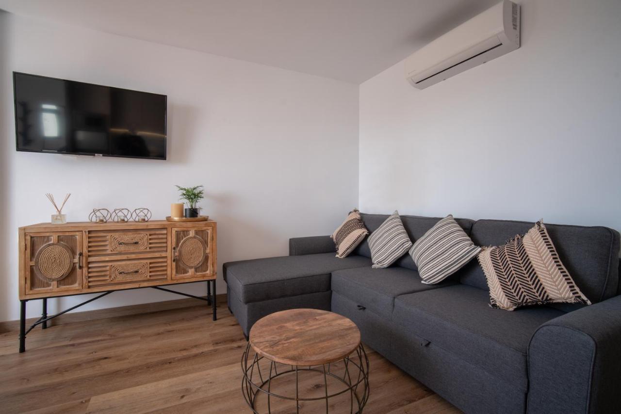 Freshly Renovated, Modern Penthouse Pueblo Evita! Benalmádena Dış mekan fotoğraf