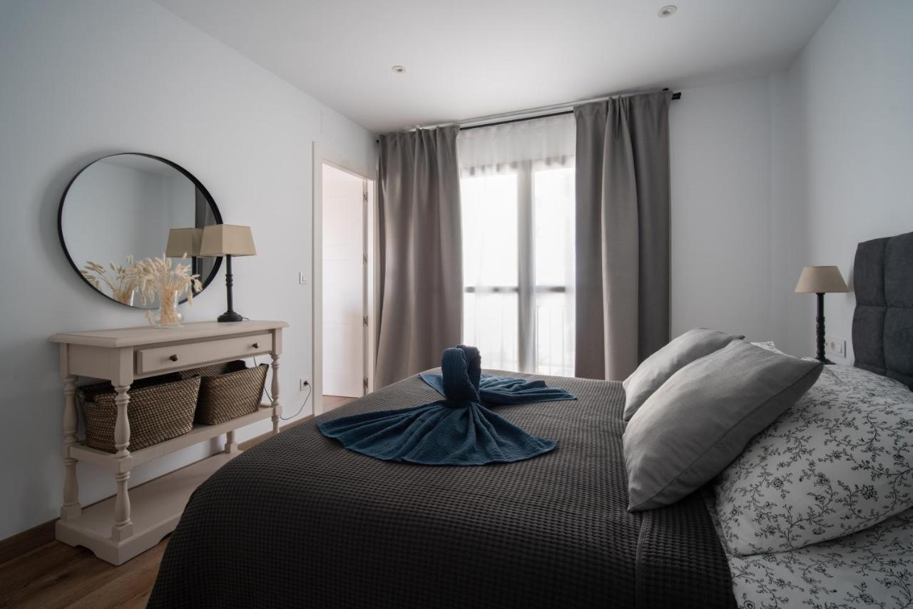 Freshly Renovated, Modern Penthouse Pueblo Evita! Benalmádena Dış mekan fotoğraf
